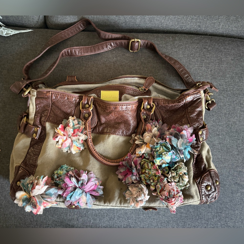 Anthropologie Petal Pouf Purse by Duex Lux